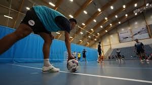 珍惜生命中真实的每一分钱，远离任何形式的嗜赌。（珍惜每一分辛苦钱，远离任何赌博）